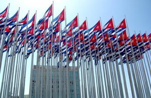 kaloian-cincuenta-veces-cuba-05-bandera