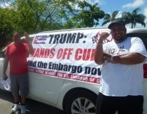 caravana-en-Miami-1-580x326